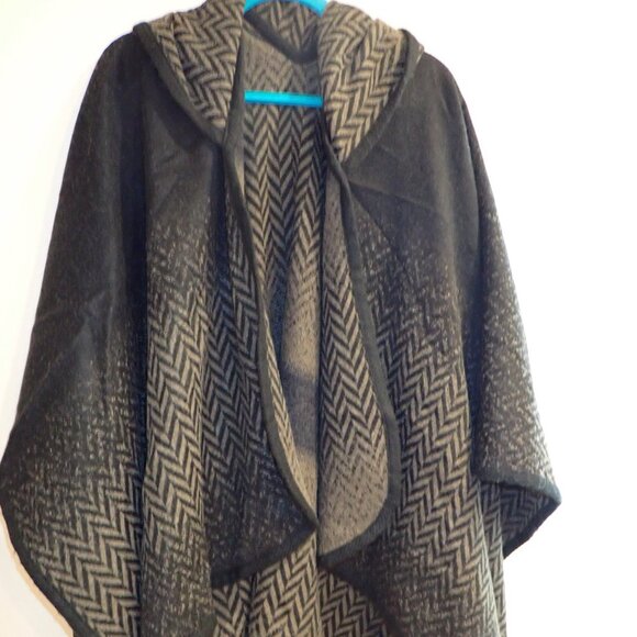 Women's Hooded Poncho - Picture 1 of 5